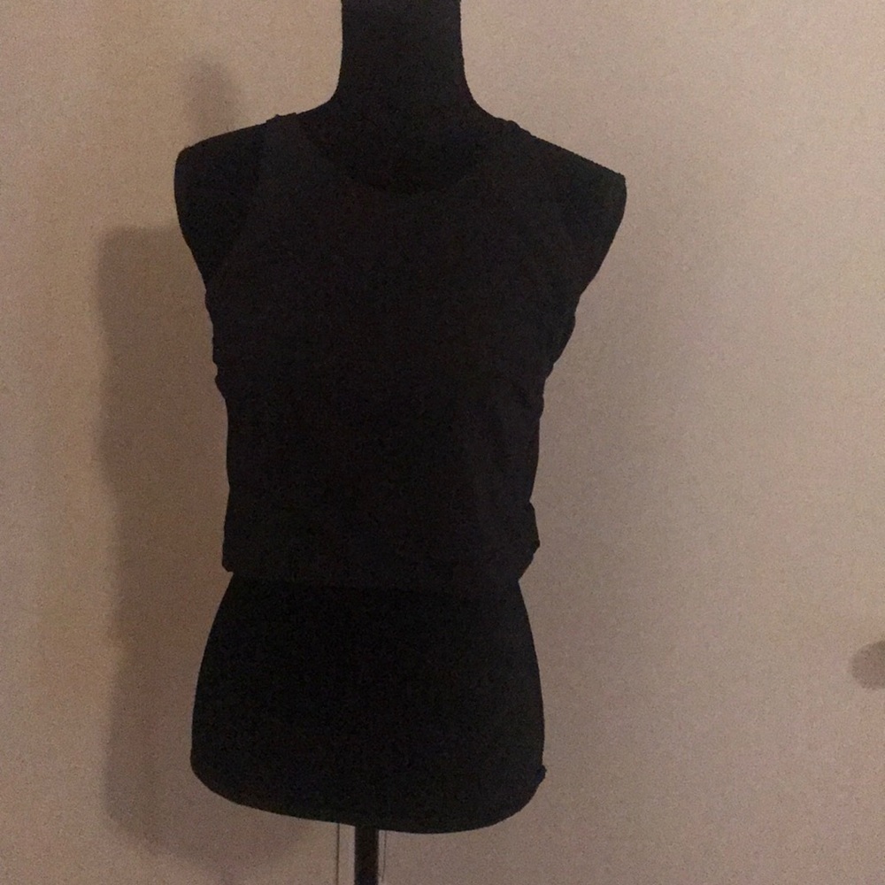 Pheel Cropped Fitness Tank with Mesh Detail L